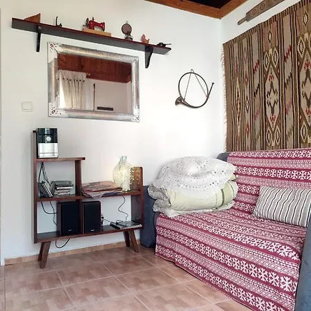 펜션 Nad Poranna Rosa *