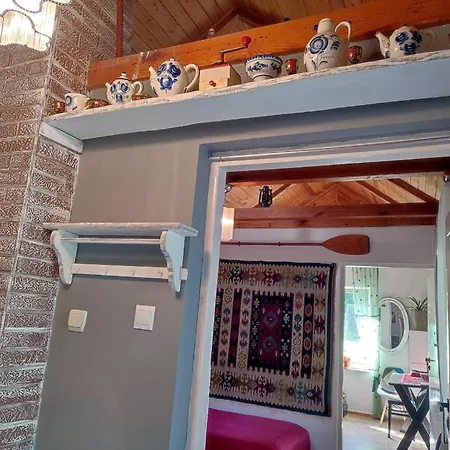 Nad Poranna Rosa Garbatka-Letnisko